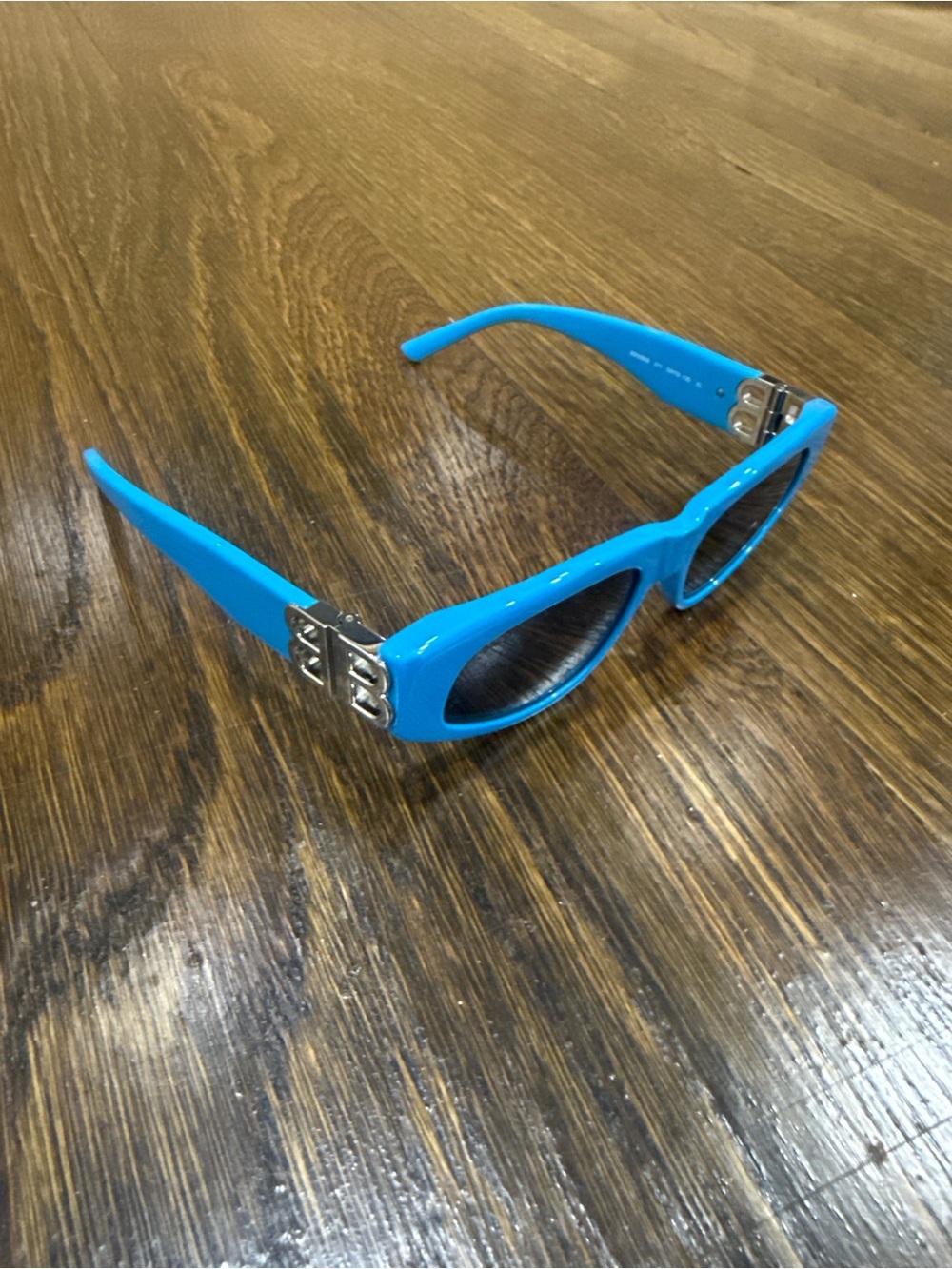 Balenciaga dynasty designer sunglasses